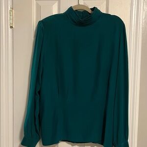 Elegant Green Women's Top